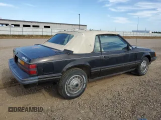 1983 Ford Mustang z VIN 1FABP2731DF221003, wystawiony jako Copart lot #72043544 z przebiegiem 20 777 mil mil oraz Szkoda całkowita • Salvage title. Historia ofert i sprzedaży dostępna na DreamBid. Obrazek 3.