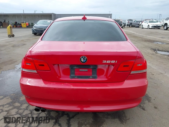 2009 BMW 3 Series 328i with VIN WBAWV13559P122024, listed as a IAAI auction lot 41783065 with 236,193 mi miles and . Bid and sale history available at DreamBid. Image 16.