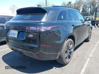 2019 Land Rover Range Rover Velar R-Dynamic SE with VIN SALYL2EXXKA217654, listed as a IAAI auction lot 42019943 with 63,332 mi miles. Bid and sale history available at carsss.com. Image 4.