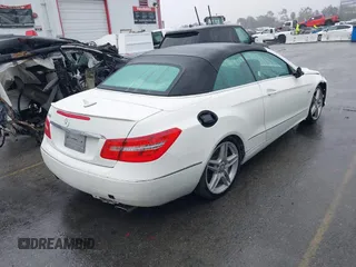 2012 Mercedes-Benz E 350 with VIN WDDKK5KF3CF164187, listed as a IAAI auction lot 41481949 with 111,693 mi miles and . Bid and sale history available at DreamBid. Image 4.