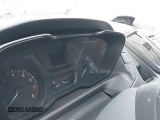 2017 Ford Transit XL с VIN 1FBZX2ZM8HKB08231, выставлен на аукционе IAAI как лот 41422653 с пробегом Не указан миль и . История ставок и продаж доступна на DreamBid. Изображение 7.