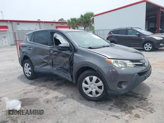 2015 Toyota RAV4 LE z VIN 2T3BFREV7FW303085, wystawiony jako IAAI lot #42426856 z przebiegiem 146 485 mil mil oraz . Historia ofert i sprzedaży dostępna na DreamBid. Obrazek 1.