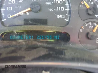 2005 Chevrolet Suburban LT z VIN 3GNEC16Z25G158651, wystawiony jako IAAI lot #42013616 z przebiegiem 221 755 mil mil oraz . Historia ofert i sprzedaży dostępna na DreamBid. Obrazek 7.