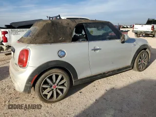 2016 MINI Convertible S z VIN WMWWG9C56G3A91978, wystawiony jako Copart lot #82303574 z przebiegiem Nie podano mil oraz Czysty tytuł • Clean title. Historia ofert i sprzedaży dostępna na DreamBid. Obrazek 3.