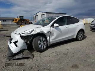 2020 Tesla Model Y Long Range z VIN 5YJYGDEE0LF015680, wystawiony jako Copart lot #59043295 z przebiegiem 55 640 mil mil oraz Szkoda całkowita • Salvage title. Historia ofert i sprzedaży dostępna na DreamBid. Obrazek 1.