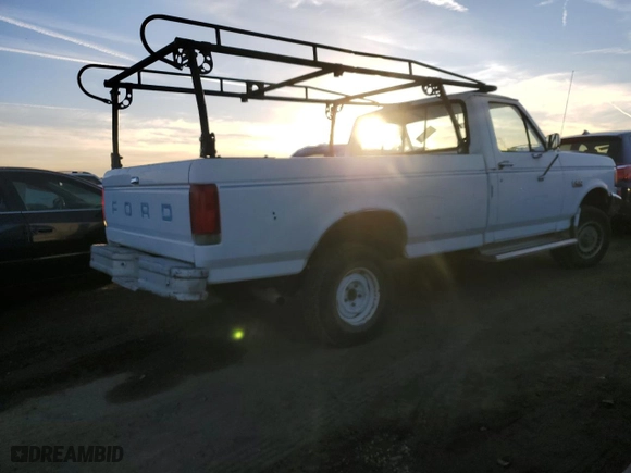 1988 Ford Pickup with VIN 1FTEF14Y4JKA99888, listed as a Copart auction lot 83438444 with 861,068 mi miles and Clean Title. Bid and sale history available at carsss.com. Image 3.