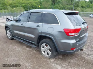 2011 Jeep Grand Cherokee Laredo with VIN 1J4RR4GG3BC718953, listed as a IAAI auction lot 39421353 with 1 mi miles. Bid and sale history available at carsss.com. Image 3.