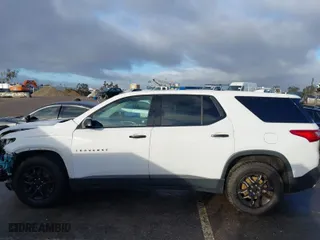 2019 Chevrolet Traverse LS with VIN 1GNERFKW4KJ162329, listed as a IAAI auction lot 41582647 with 104,443 mi miles. Bid and sale history available at carsss.com. Image 15.