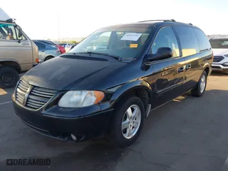 2006 Dodge Grand Caravan SXT with VIN 2D4GP44L36R630845, listed as a IAAI auction lot 42042341 with 203,675 mi miles. Bid and sale history available at carsss.com. Image 18.