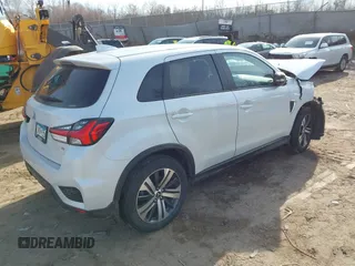 2022 Mitsubishi Outlander Sport ES with VIN JA4ARUAU8NU024656, listed as a IAAI auction lot 41772493 with 15 mi miles. Bid and sale history available at carsss.com. Image 4.
