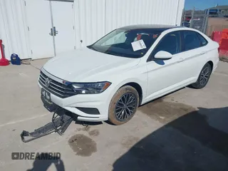 2021 Volkswagen Jetta S z VIN 3VWC57BU0MM070993, wystawiony jako IAAI lot #41650935 z przebiegiem 58 683 mil mil oraz . Historia ofert i sprzedaży dostępna na DreamBid. Obrazek 18.