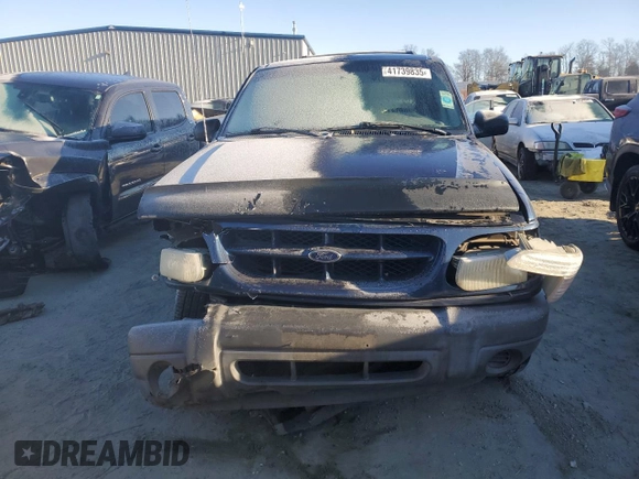 2000 Ford Explorer XLS z VIN 1FMZU62X5YUB29943, wystawiony jako Copart lot #41739835 z przebiegiem 147 542 mil mil oraz Szkoda całkowita • Salvage title. Historia ofert i sprzedaży dostępna na DreamBid. Obrazek 5.