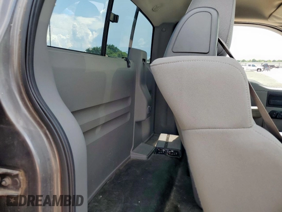 2005 Ford F-150 STX with VIN 1FTRF04W55KC00341, listed as a Copart auction lot 62238345 with 125,624 mi miles and Clean title. Bid and sale history available at DreamBid. Image 10.