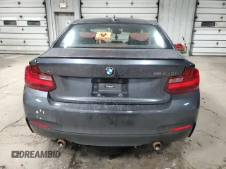 2015 BMW 2 Series M235i xDrive with VIN WBA1J9C59FV371292, listed as a Copart auction lot 85387204 with 0 mi miles and Clean Title. Bid and sale history available at carsss.com. Image 6.