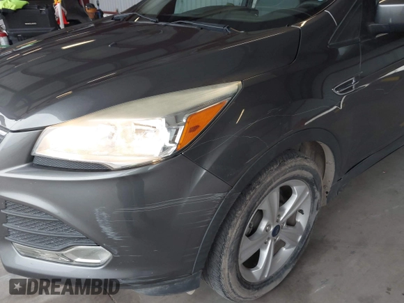 2014 Ford Escape SE with VIN 1FMCU0GXXEUC46554, listed as a IAAI auction lot 42057795 with 92,147 mi miles. Bid and sale history available at carsss.com. Image 6.