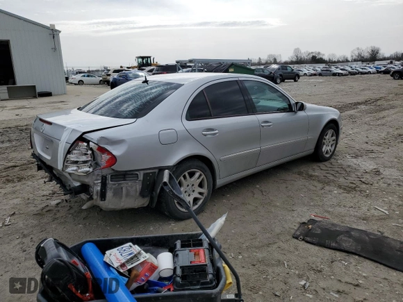 2006 Mercedes-Benz E 350 with VIN WDBUF56J46A812190, listed as a Copart auction lot 51711675 with 144,570 mi miles and Salvage Title. Bid and sale history available at DreamBid. Image 3.