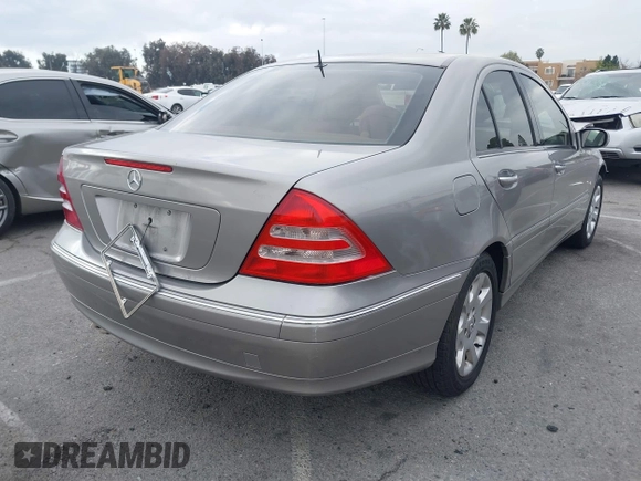 2006 Mercedes-Benz C 280 Luxury with VIN WDBRF54H36F815168, listed as a IAAI auction lot 41449782 with 74,423 mi miles and . Bid and sale history available at DreamBid. Image 4.