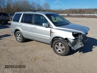 2006 Honda Pilot EX-L with VIN 5FNYF18786B030253, listed as a IAAI auction lot 41708620 with 146,713 mi miles and . Bid and sale history available at carsss.com. Image 1.