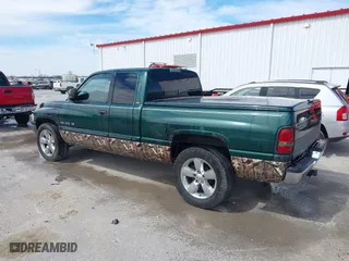 2000 Dodge Ram 1500 with VIN 1B7HC13Y0YJ119724, listed as a IAAI auction lot 41857558 with 173,330 mi miles. Bid and sale history available at carsss.com. Image 3.