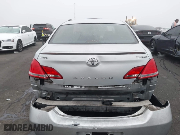 2007 Toyota Avalon XL with VIN 4T1BK36B17U226740, listed as a IAAI auction lot 41191802 with 173,314 mi miles and . Bid and sale history available at DreamBid. Image 17.