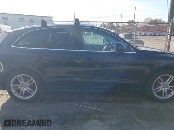 2014 Audi Q5 Premium Plus z VIN WA1DGAFP7EA079220, wystawiony jako IAAI lot #41880377 z przebiegiem 216 759 mil mil oraz . Historia ofert i sprzedaży dostępna na DreamBid. Obrazek 13.
