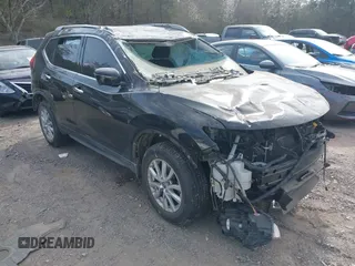 2018 Nissan Rogue SV with VIN KNMAT2MV0JP615945, listed as a IAAI auction lot 41709989 with 81,791 mi miles. Bid and sale history available at carsss.com. Image 1.