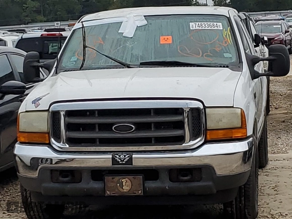 2001 Ford Super Duty F-250 XL with VIN 1FTNX20F61EC17526, listed as a Copart auction lot 74833684 with 129,373 mi miles and Non Repairable. Bid and sale history available at carsss.com. Image 5.