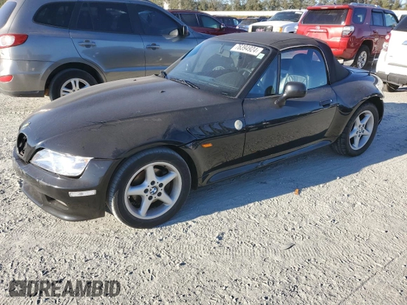 1998 BMW 3 Series Z3 2.8 z VIN 4USCJ3325WLB62588, wystawiony jako Copart lot #76394924 z przebiegiem 126 025 mil mil oraz Szkoda całkowita • Salvage title. Historia ofert i sprzedaży dostępna na DreamBid. Obrazek 1.