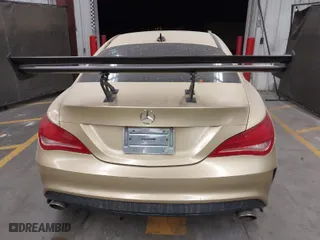 2014 Mercedes-Benz CLA-Class CLA 250 with VIN WDDSJ4EB7EN061580, listed as a IAAI auction lot 41561120 with 113,935 mi miles. Bid and sale history available at carsss.com. Image 16.