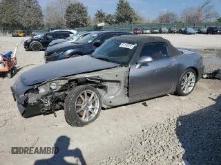 2005 Honda S2000 z VIN JHMAP21485S001632, wystawiony jako Copart lot #51119125 z przebiegiem 89 916 mil mil oraz Czysty tytuł • Clean title. Historia ofert i sprzedaży dostępna na DreamBid. Obrazek 1.