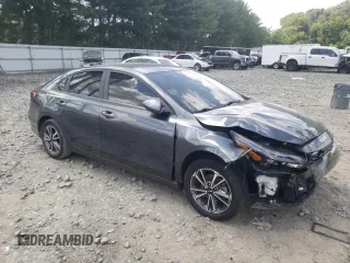 2022 Kia Forte LXS with VIN 3KPF24AD7NE451308, listed as a Copart auction lot 66856474 with 39,292 mi miles and Salvage Title. Bid and sale history available at carsss.com. Image 4.
