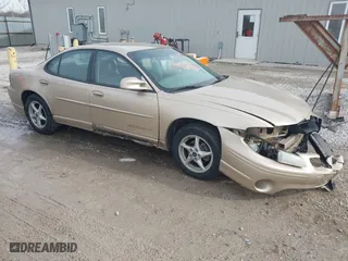 2003 Pontiac Grand Prix GT with VIN 1G2WP52K23F162669, listed as a IAAI auction lot 41467652 with 184,922 mi miles. Bid and sale history available at carsss.com. Image 1.