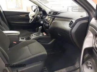 2017 Nissan Rogue SL z VIN JN1BJ1CR9HW128710, wystawiony jako IAAI lot #42307830 z przebiegiem 129 791 mil mil oraz . Historia ofert i sprzedaży dostępna na DreamBid. Obrazek 5.