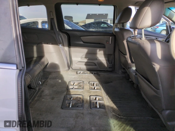 2011 Honda Odyssey EX-L with VIN 5FNRL5H63BB002480, listed as a Copart auction lot 84211304 with 160,316 mi miles and Salvage Title. Bid and sale history available at carsss.com. Image 11.