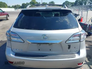 2010 Lexus RX 350 z VIN 2T2ZK1BA6AC004862, wystawiony jako IAAI lot #42876405 z przebiegiem Nie podano mil oraz . Historia ofert i sprzedaży dostępna na DreamBid. Obrazek 15.