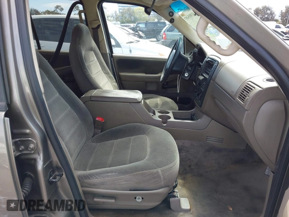 2002 Ford Explorer XLT with VIN 1FMZU63E52UC14155, listed as a IAAI auction lot 41805497 with Not provided miles and . Bid and sale history available at DreamBid. Image 5.