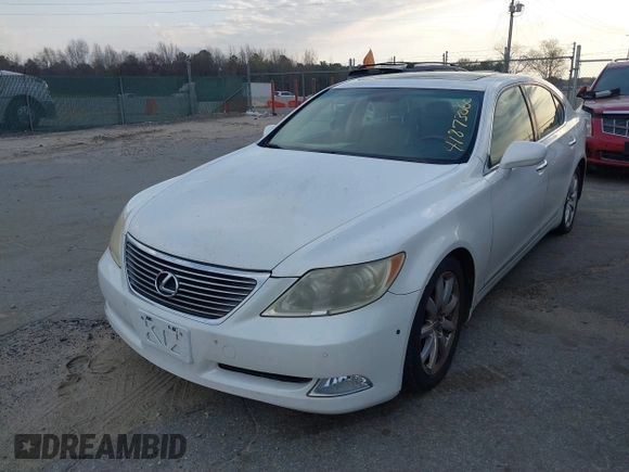 2009 Lexus LS 460 с VIN JTHCL46F095002661, выставлен на аукционе IAAI как лот 41873060 с пробегом 260 882 миль миль и . История ставок и продаж доступна на DreamBid. Изображение 19.