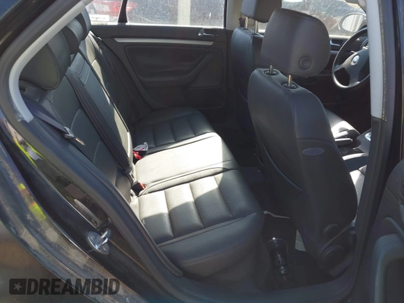 2005 Volkswagen Jetta 2.5L with VIN 3VWRF71K25M602057, listed as a IAAI auction lot 42688586 with 79,769 mi miles and . Bid and sale history available at DreamBid. Image 8.