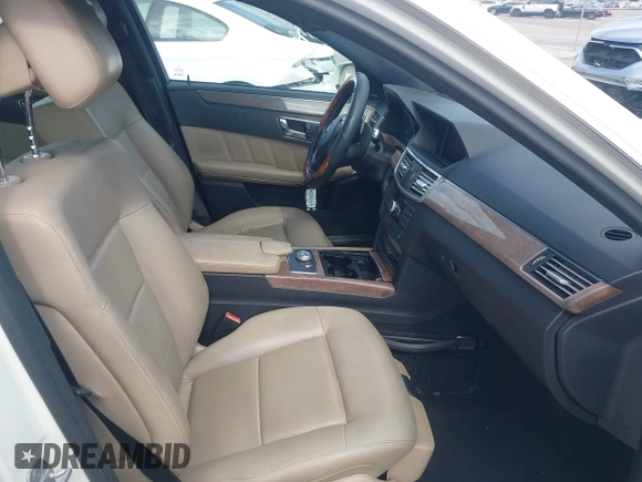 2011 Mercedes-Benz E 350 Luxury with VIN WDDHF8HB3BA489230, listed as a IAAI auction lot 42158712 with 211,875 mi miles and . Bid and sale history available at DreamBid. Image 5.