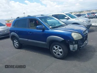 2005 Hyundai Tucson GLS with VIN KM8JN12D45U132721, listed as a IAAI auction lot 42213518 with 153,491 mi miles. Bid and sale history available at carsss.com. Image 14.