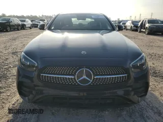 2021 Mercedes-Benz E 350 z VIN W1KZF8DB0MA960781, wystawiony jako Copart lot #55666175 z przebiegiem Nie podano mil oraz Nie do naprawy • Non repairable. Historia ofert i sprzedaży dostępna na DreamBid. Obrazek 5.