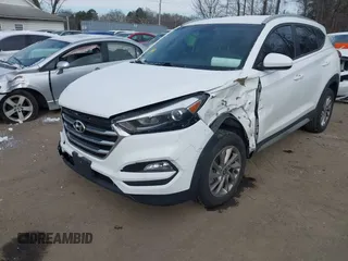2017 Hyundai Tucson SE with VIN KM8J3CA48HU556569, listed as a IAAI auction lot 41378853 with 67,832 mi miles. Bid and sale history available at carsss.com. Image 6.