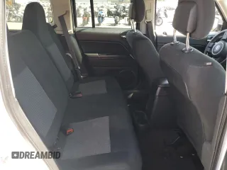 2017 Jeep Patriot Sport SE with VIN 1C4NJPBAXHD148534, listed as a Copart auction lot 60561145 with 116,799 mi miles and Salvage title. Bid and sale history available at DreamBid. Image 10.