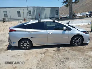 2022 Toyota Prius LE с VIN JTDKAMFP0N3204255, выставлен на аукционе IAAI как лот 42374932 с пробегом 38 552 миль миль и . История ставок и продаж доступна на DreamBid. Изображение 12.