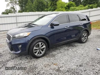 2019 Kia Sorento EX z VIN 5XYPH4A51KG471418, wystawiony jako Copart lot #58464125 z przebiegiem 149 729 mil mil oraz Czysty tytuł • Clean title. Historia ofert i sprzedaży dostępna na DreamBid. Obrazek 1.