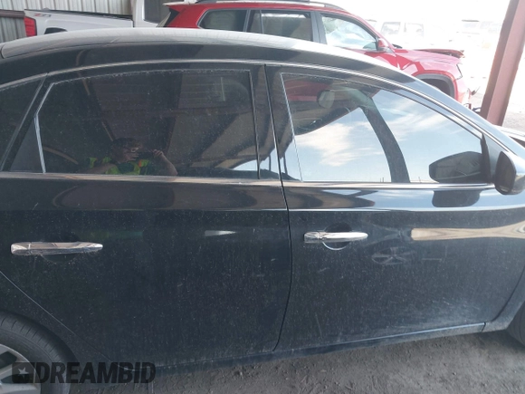 2019 Nissan Sentra SV with VIN 3N1AB7APXKY398753, listed as a IAAI auction lot 41789421 with 111,439 mi miles and . Bid and sale history available at DreamBid. Image 14.