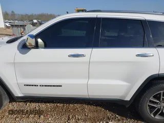 2017 Jeep Grand Cherokee Limited с VIN 1C4RJEBG7HC636260, выставлен на аукционе IAAI как лот 41770981 с пробегом 155 335 миль миль и . История ставок и продаж доступна на DreamBid. Изображение 14.