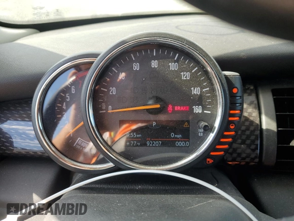 2016 MINI Hardtop S with VIN WMWXP7C54G2A42969, listed as a Copart auction lot 53910995 with 92,207 mi miles and Salvage title. Bid and sale history available at DreamBid. Image 9.