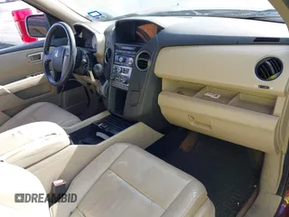 2013 Honda Pilot EX-L with VIN 5FNYF3H58DB032933, listed as a IAAI auction lot 42213061 with 166,496 mi miles and . Bid and sale history available at DreamBid. Image 5.
