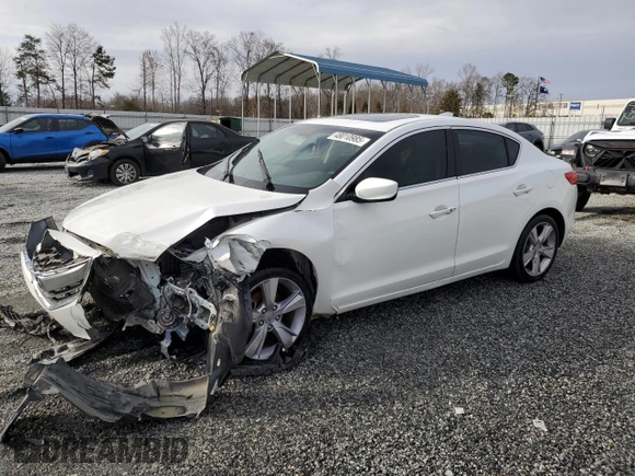 2013 Acura ILX Premium Pkg with VIN 19VDE1F52DE022101, listed as a Copart auction lot 48010985 with 186,333 mi miles and Salvage Title. Bid and sale history available at carsss.com. Image 1.